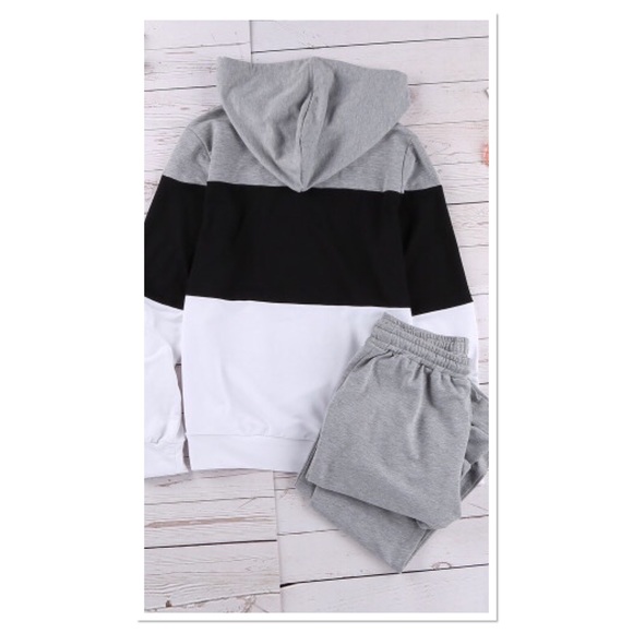 Color block cotton sweatsuit top and bottom - Picture 3 of 5